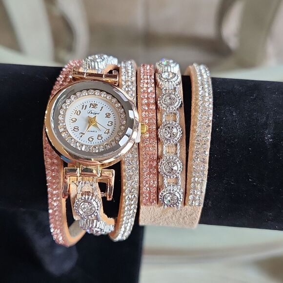 🦋3/$15💰NWOT Watch💥 Final Price 💥 - Picture 1 of 3